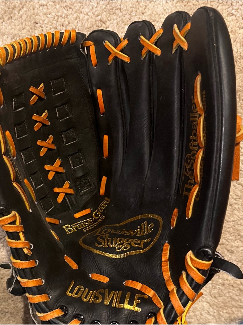 Louisville Slugger Leather The Softballer  T9L1350 Softball Glove 13.5” RHT